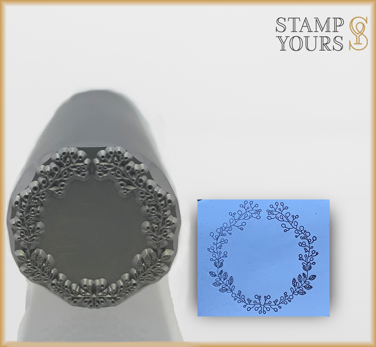 Holiday Wreath - Stamp Yours